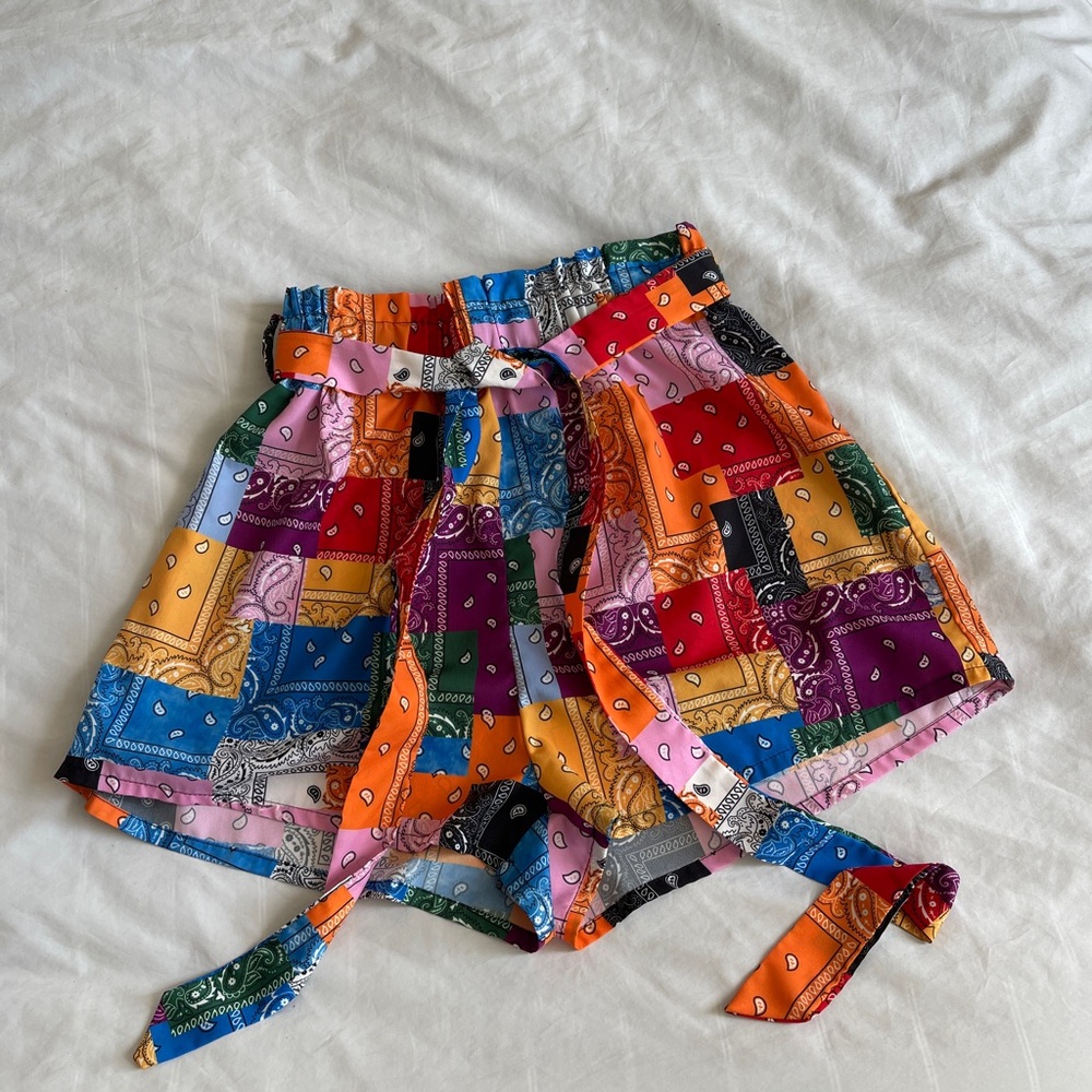 Woman Short
